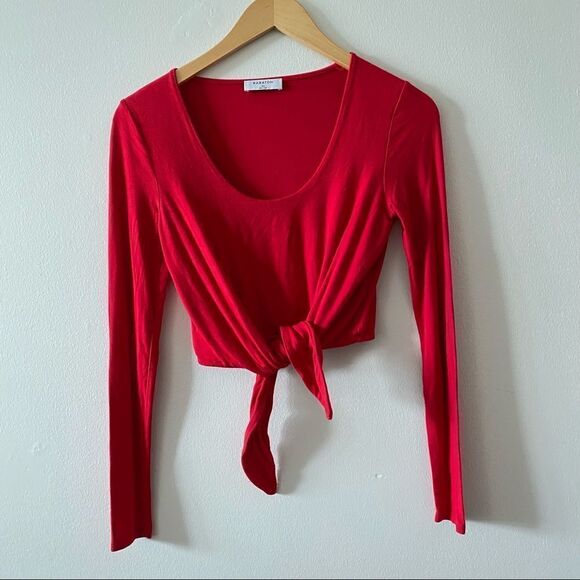 Aritzia Babaton Jeronimo Cropped Long Sleeve In Red - Picture 1 of 5